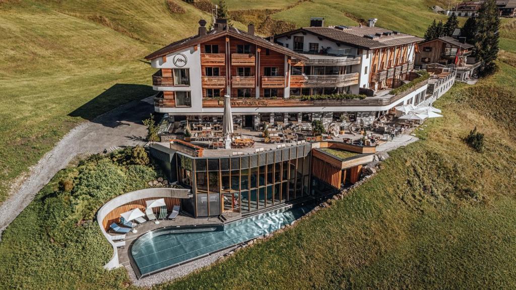 Discover This Opulent Alpine Retreat with a Complete Video Tour of the Hotel Goldener Berg